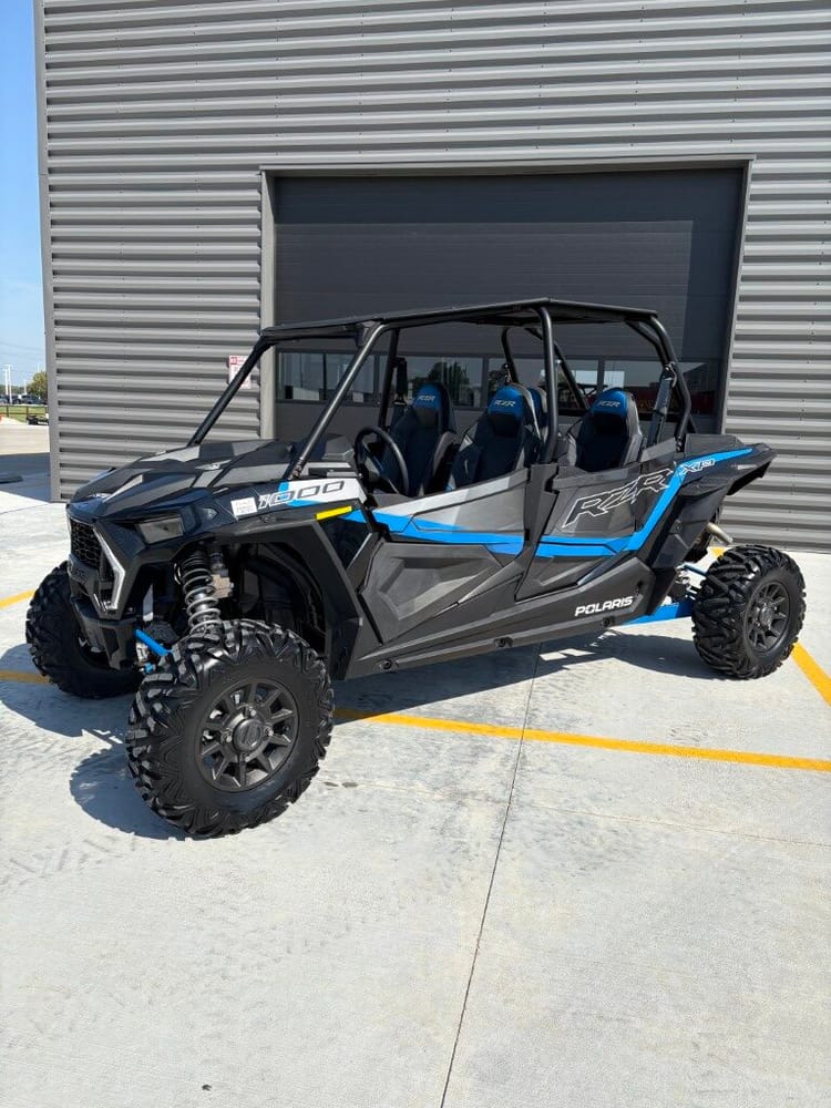 2022 RZR XP 4 1000 Premium Black Pearl